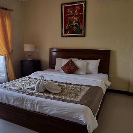 Lembongan Made Inn Exterior photo